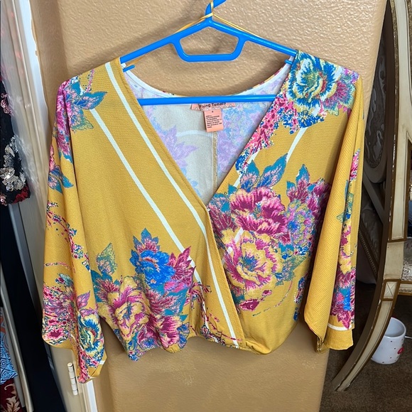 Floral Mustard Yellow Kimono Top - Picture 1 of 4